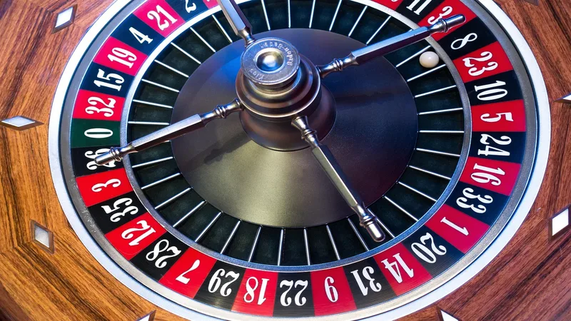 Đăng Ký hl8xocdia Nhận Thưởng 2026 | roulette,  roulette wheel,  bullet,  rotate,  move,  blurred,  rotation,  game,  gambling,  game bank,  roulette,  roulette,  roulette,  roulette,  roulette,  roulette wheel,  gambling