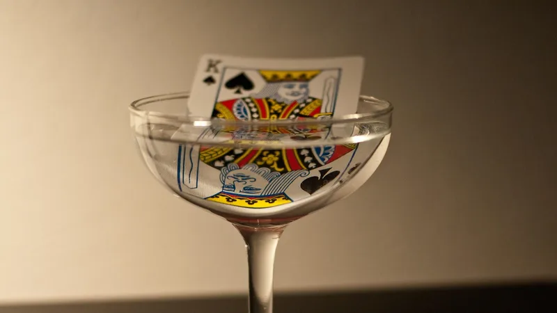 HL8 bắn cá online đăng nhập - Casino Trực Tuyến Uy Tín | king,  playing card,  glass,  casino,  cards,  brown casino,  brown king,  casino,  casino,  casino,  casino,  casino